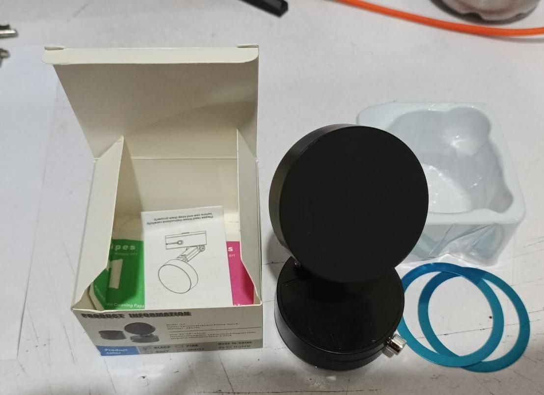 Vacuum Magnetic Phone Holder